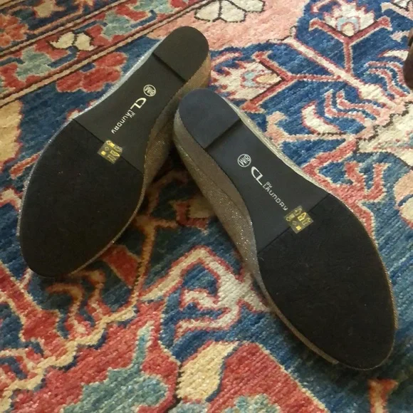 Cl by Laundry Metallic Peep Toe Wedge - Picture 5 of 5